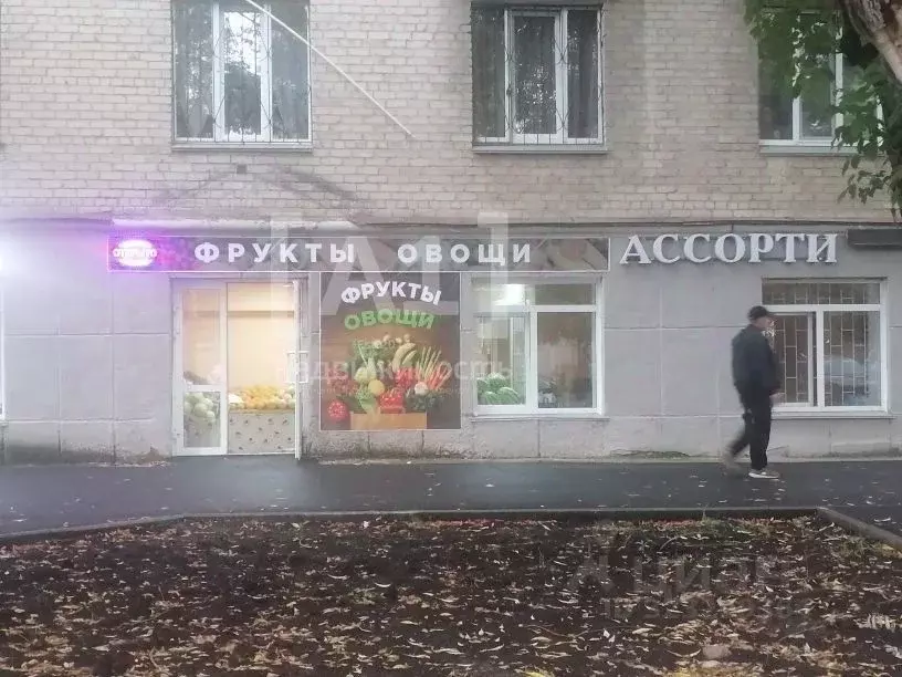 Торговая площадь в Челябинская область, Челябинск ул. Коммунаров, 2 ... - Фото 1