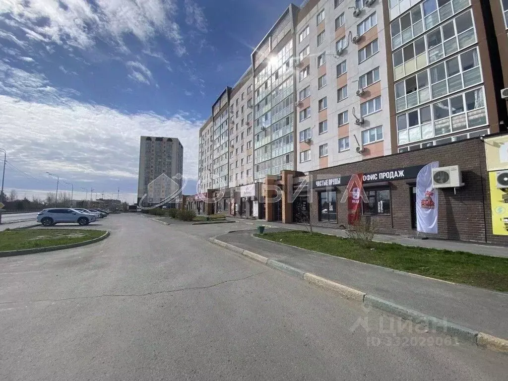 Помещение свободного назначения в Тюменская область, Тюмень ул. ... - Фото 2
