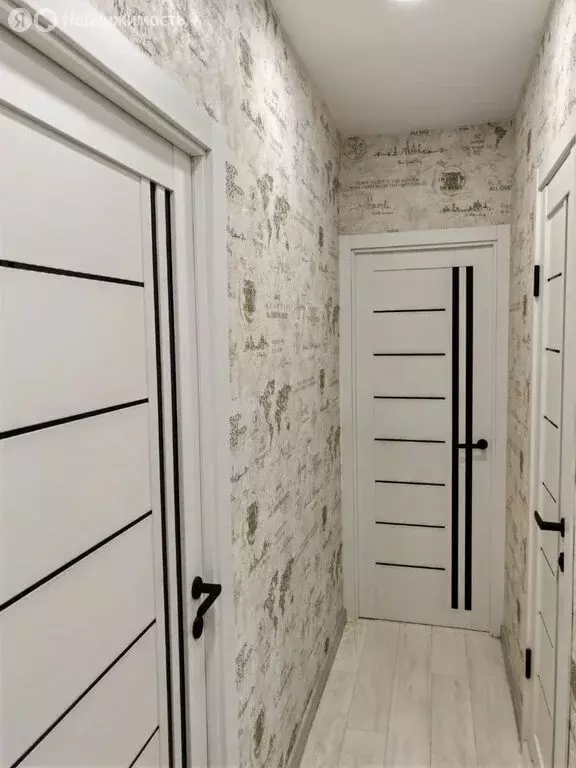 1-комнатная квартира: Новый Уренгой, Железнодорожная улица, 4 (38.5 м) - Фото 0