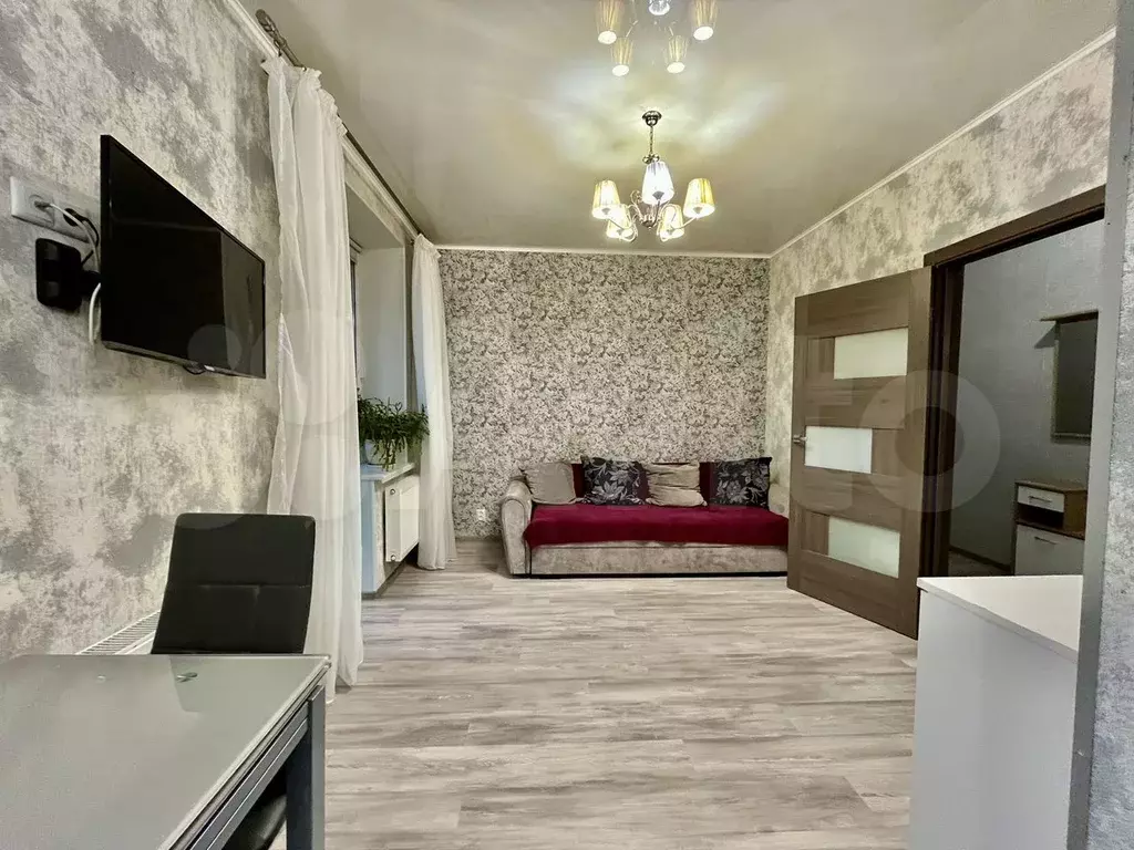 1-к. квартира, 40 м, 2/4 эт. - Фото 1