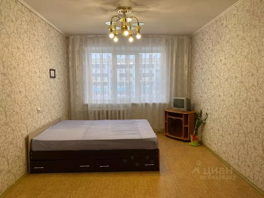 2-к кв. Татарстан, Набережные Челны 52-й комплекс, 9 (56.0 м) - Фото 0