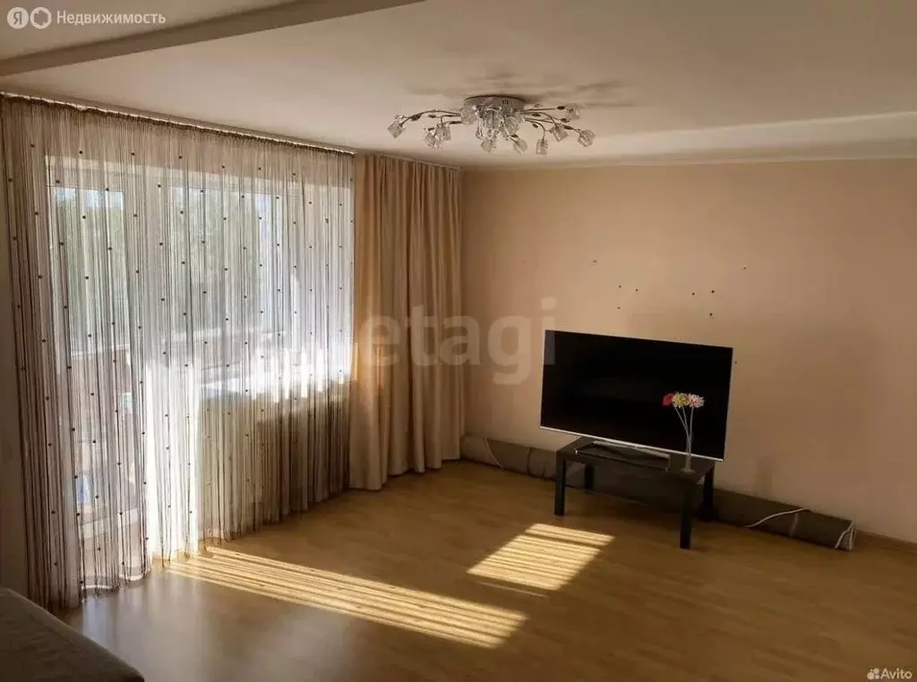 2-комнатная квартира: Стерлитамак, улица Имая Насыри, 1 (58.8 м) - Фото 1