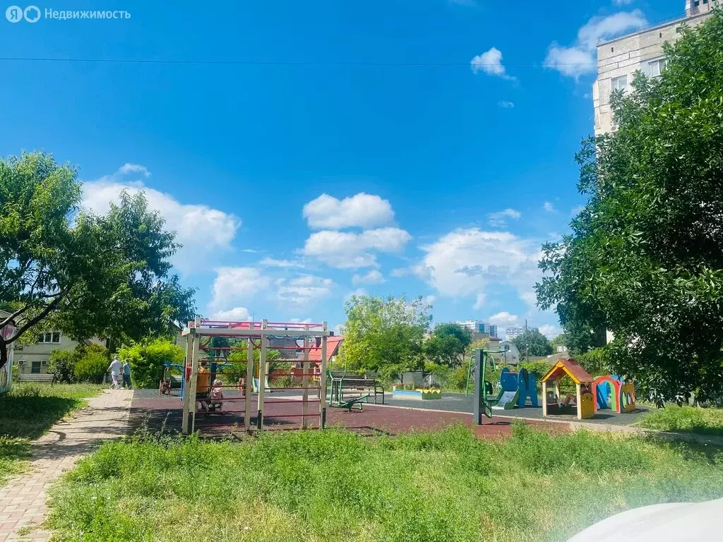 3-комнатная квартира: Анапа, улица Крылова, 12 (64 м) - Фото 1