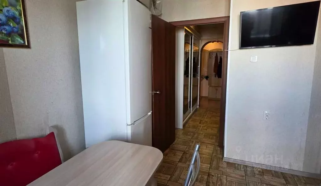 2-к кв. Ямало-Ненецкий АО, Новый Уренгой Восточный мкр, 4/5 (57.4 м) - Фото 2