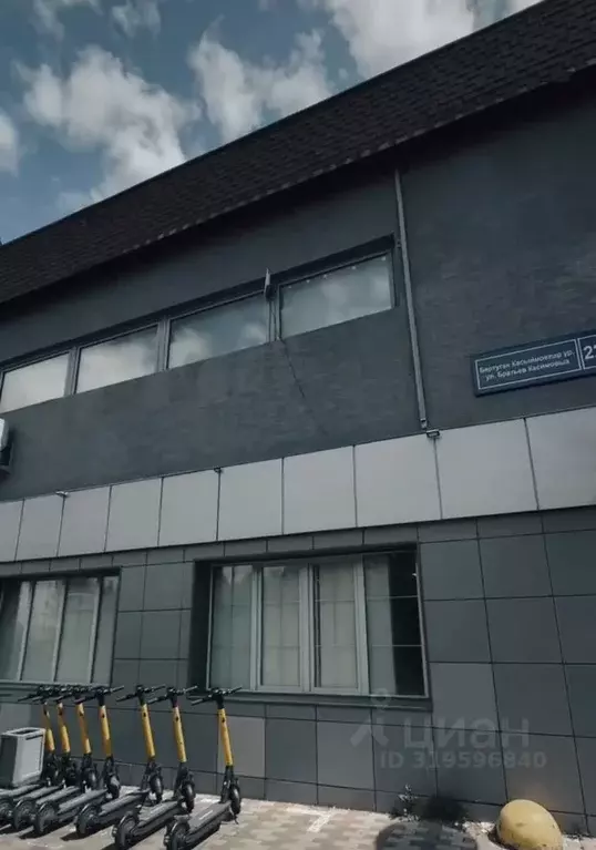 Офис в Татарстан, Казань ул. Братьев Касимовых, 22/7 (10 м) - Фото 0