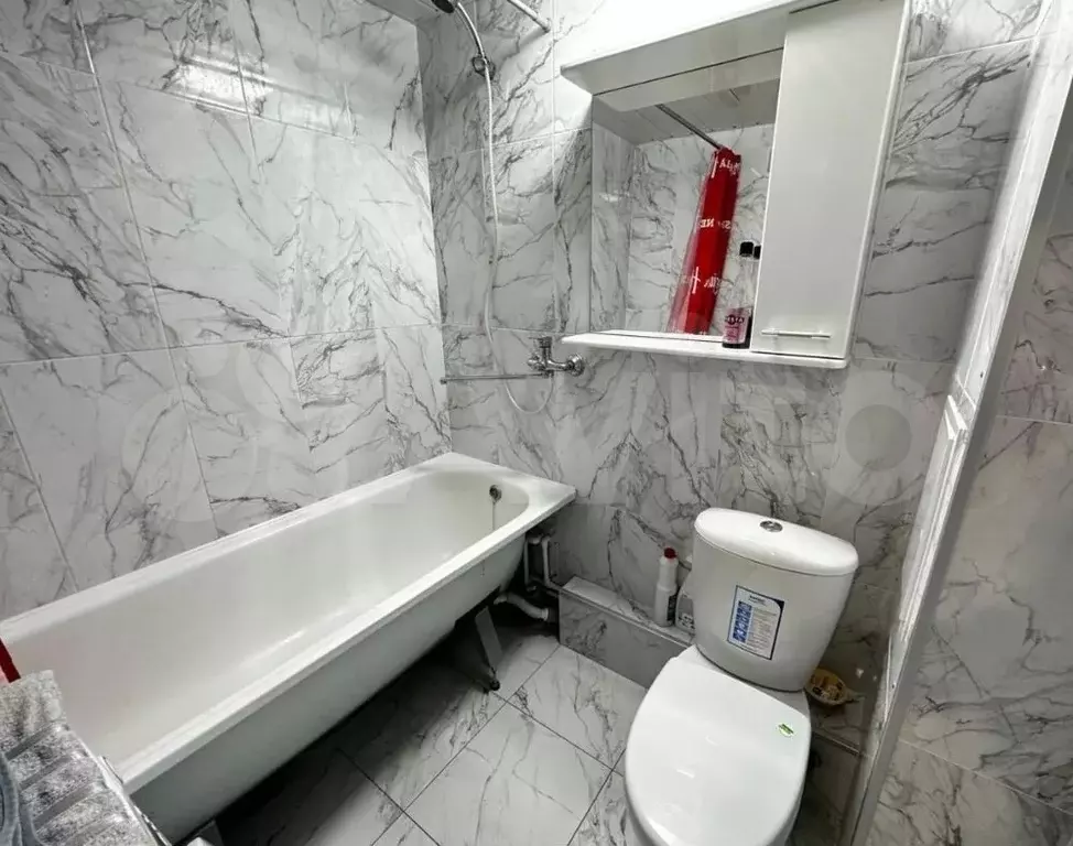 1-к. квартира, 40 м, 6/9 эт. - Фото 1