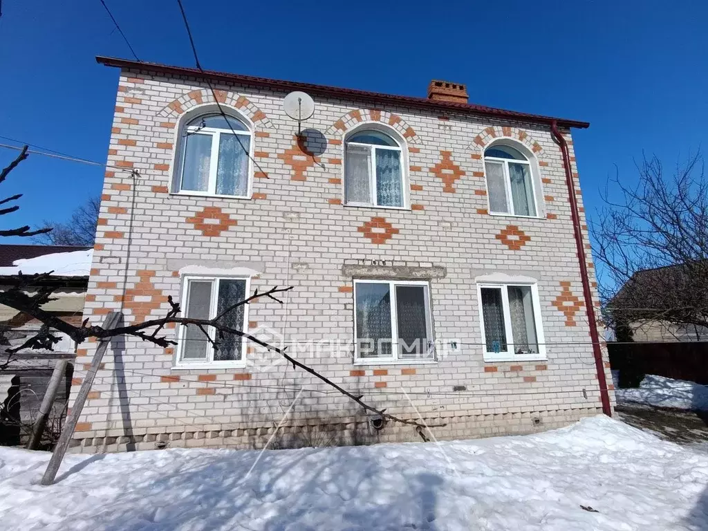 Дом в Брянская область, Почеп Мглинская ул., 91 (230 м) - Фото 1