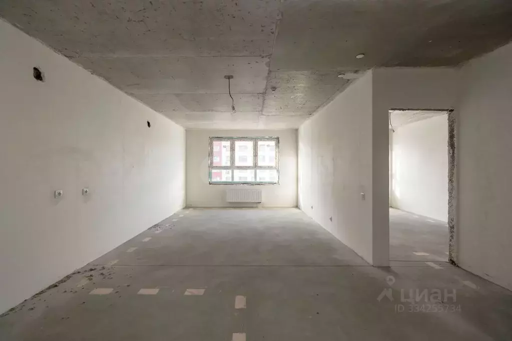3-к кв. Тюменская область, Тюмень Рощино мкр, ул. Александра ... - Фото 1