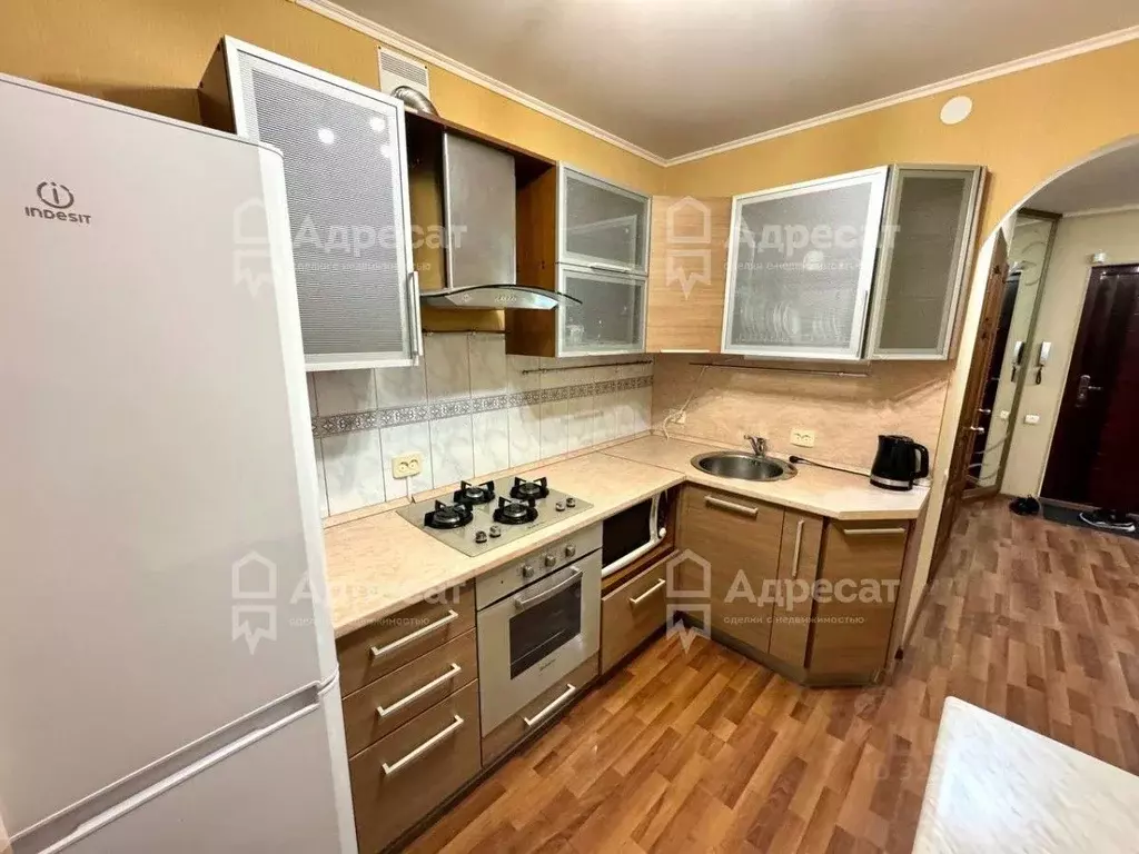 2-к кв. Волгоградская область, Волгоград Каменская ул., 10 (50.0 м) - Фото 1