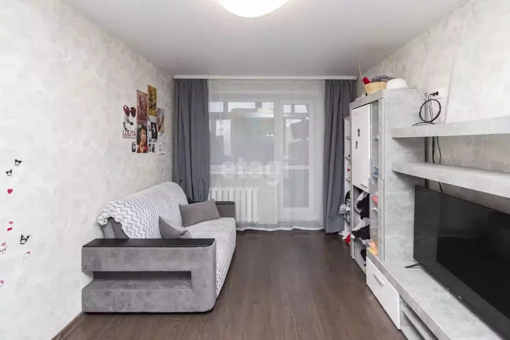 2-к кв. Тюменская область, Тюмень ул. Осипенко, 41 (43.4 м) - Фото 1