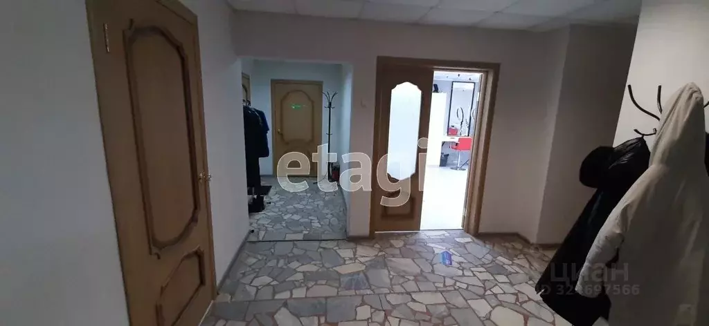 Офис в Тюменская область, Тобольск 9-й мкр, 27 (128 м) - Фото 1