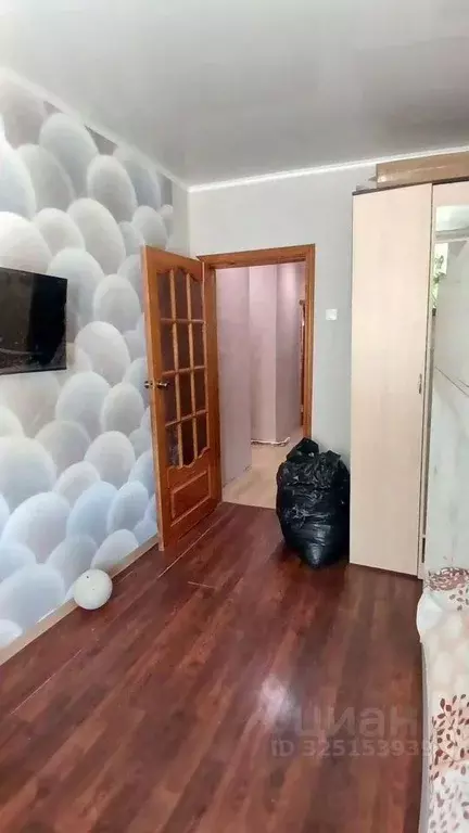 3-к кв. Свердловская область, Бисерть пгт ул. Мира, 1 (64.0 м) - Фото 2