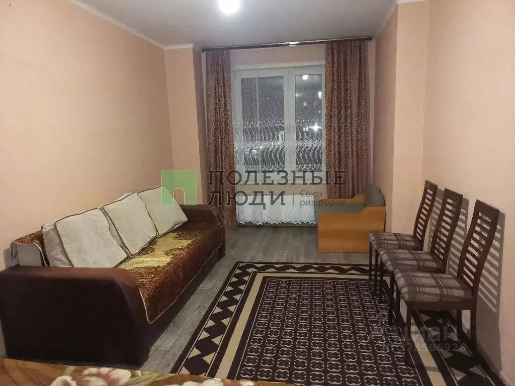 1-к кв. Курганская область, Курган Заозерный жилрайон, 3-й мкр, 35 ... - Фото 1