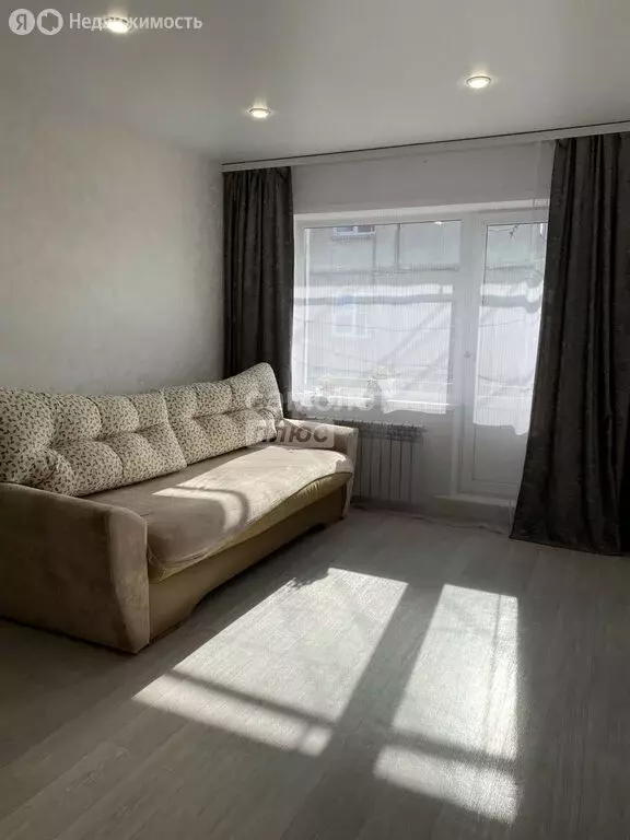 1-комнатная квартира: Иркутск, улица Поленова, 10 (30.7 м) - Фото 1