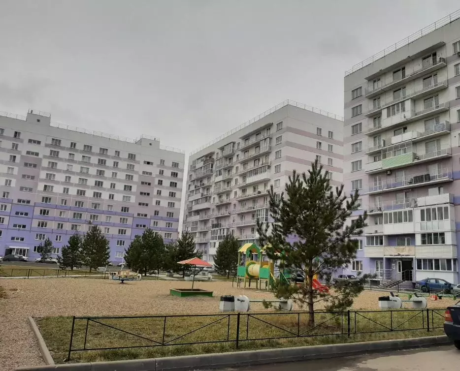 2-к кв. Новосибирская область, Новосибирск ул. Николая Сотникова, 12 ... - Фото 1