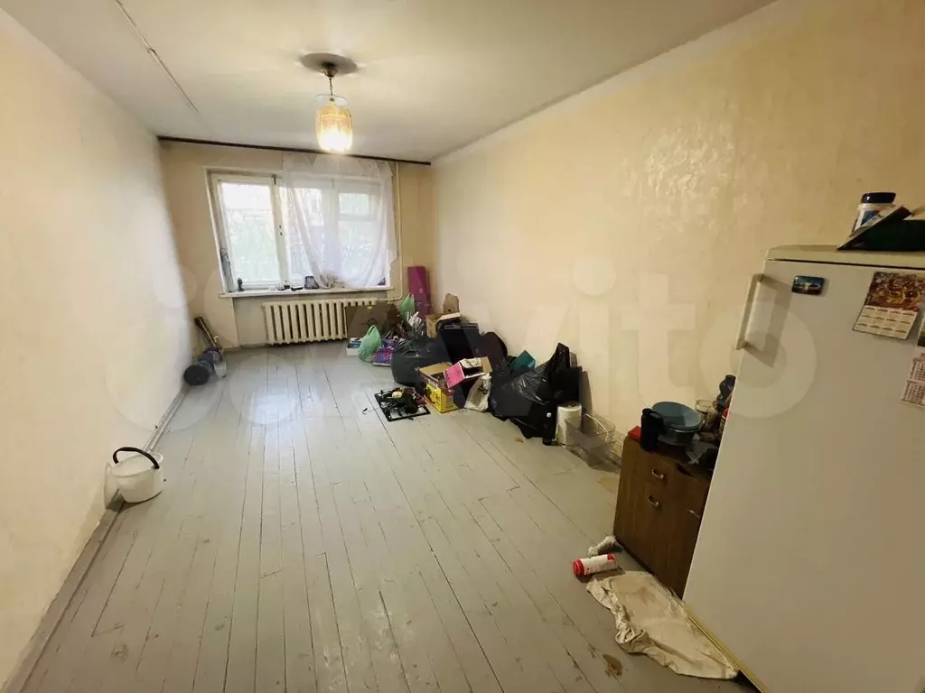 Комната 32 м в 2-к., 1/5 эт. - Фото 0