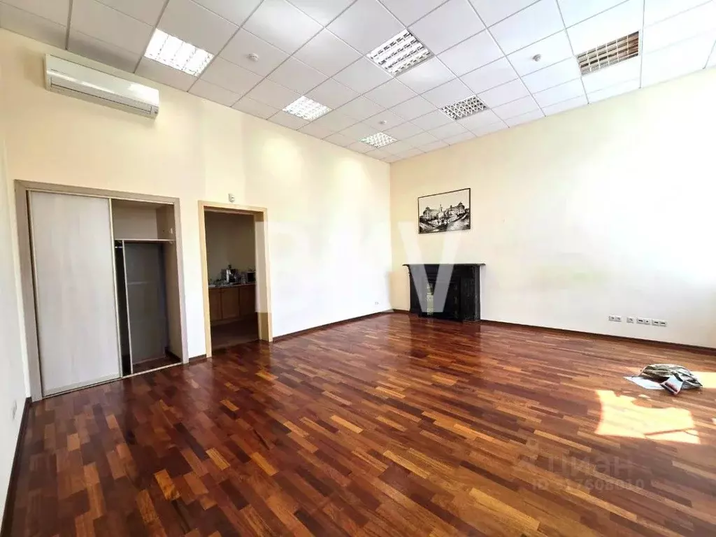 Офис в Москва ул. Кузнецкий Мост, 21/5 (124 м) - Фото 1