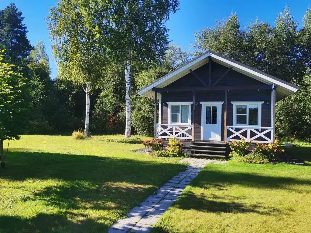Дом в Карелия, Пряжинский район, Чалнинское с/пос, д. Виданы ул. ... - Фото 1