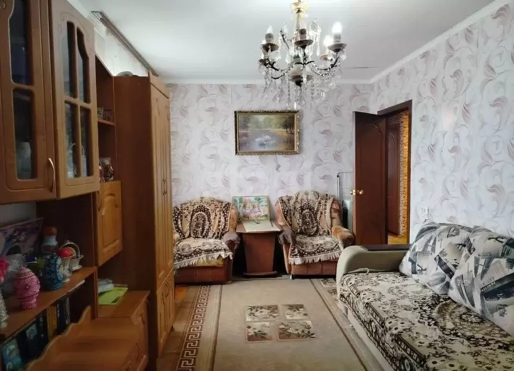 3-к кв. Белгородская область, Губкин ул. Ленина, 66 (61.4 м) - Фото 1