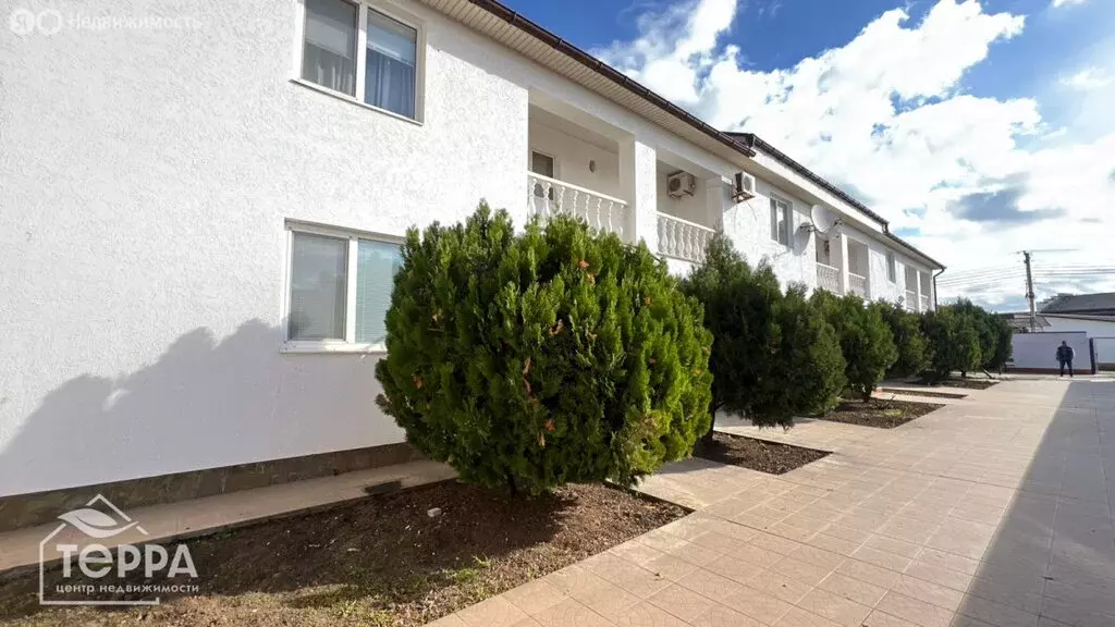 Дом в Заозёрное, Солнечная улица, 3 (1060 м) - Фото 1