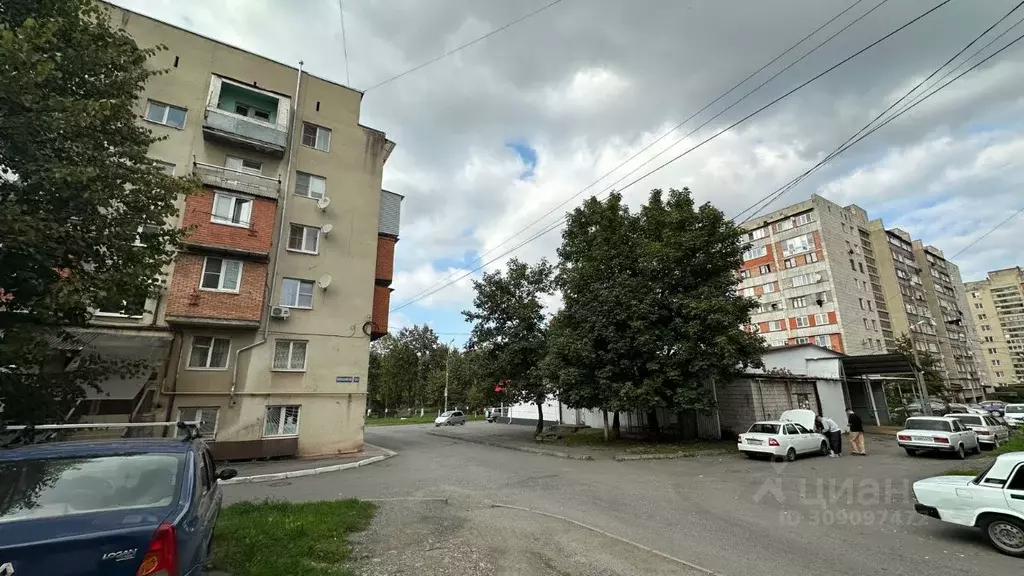 3-к кв. Северная Осетия, Владикавказ Кырджалийская ул., 23 (85.0 м) - Фото 1