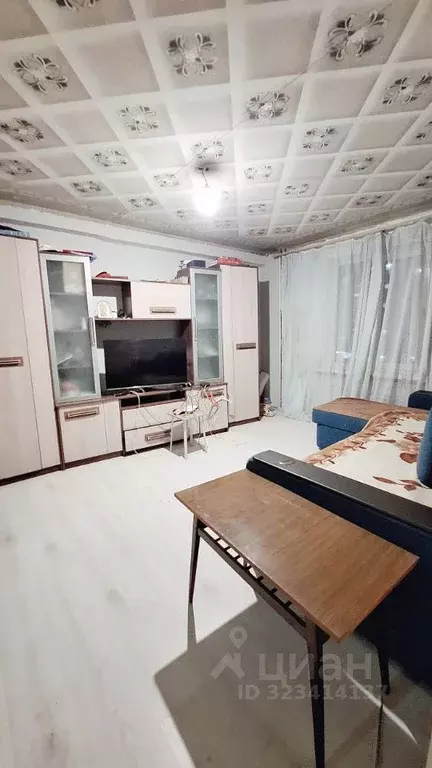 3-к кв. Удмуртия, Ижевск ул. 40 лет Победы, 130 (56.0 м) - Фото 1