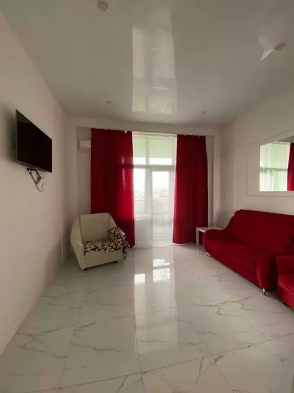 2-к кв. Краснодарский край, Сочи Адлер жилрайон, ул. Белорусская (55.0 ... - Фото 1