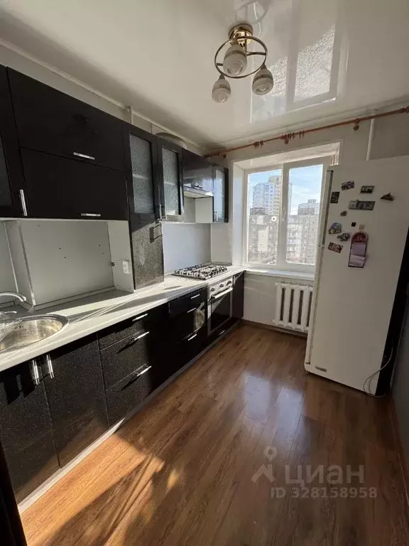 2-к кв. Башкортостан, Уфа ул. Набережная реки Уфы, 37/1 (45.0 м) - Фото 2