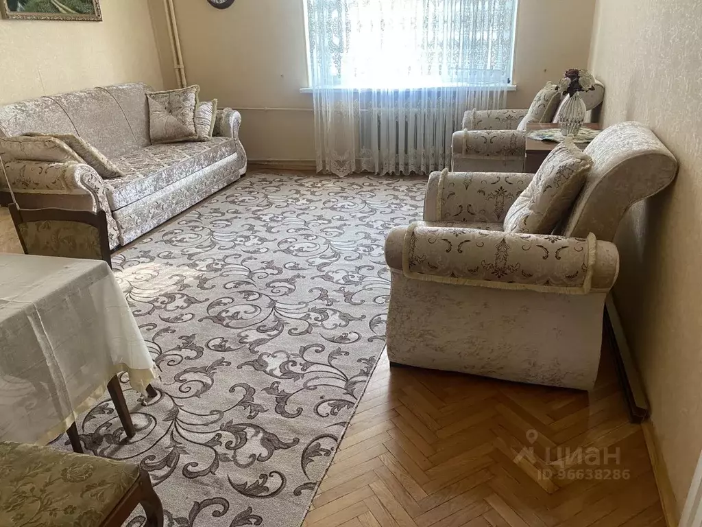 3-к кв. Северная Осетия, Владикавказ ул. Бутырина, 8 (80.0 м) - Фото 0