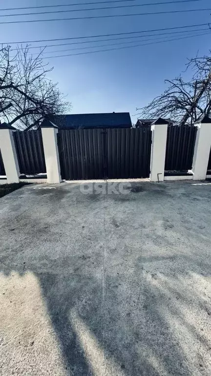 Дом в Краснодарский край, Кореновск ул. Хижняка (304 м) - Фото 2