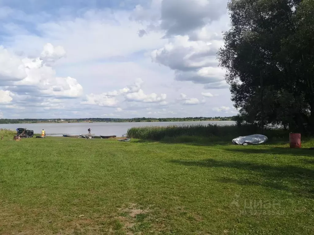 Дом в Московская область, Волоколамский городской округ, с. Осташево ... - Фото 1