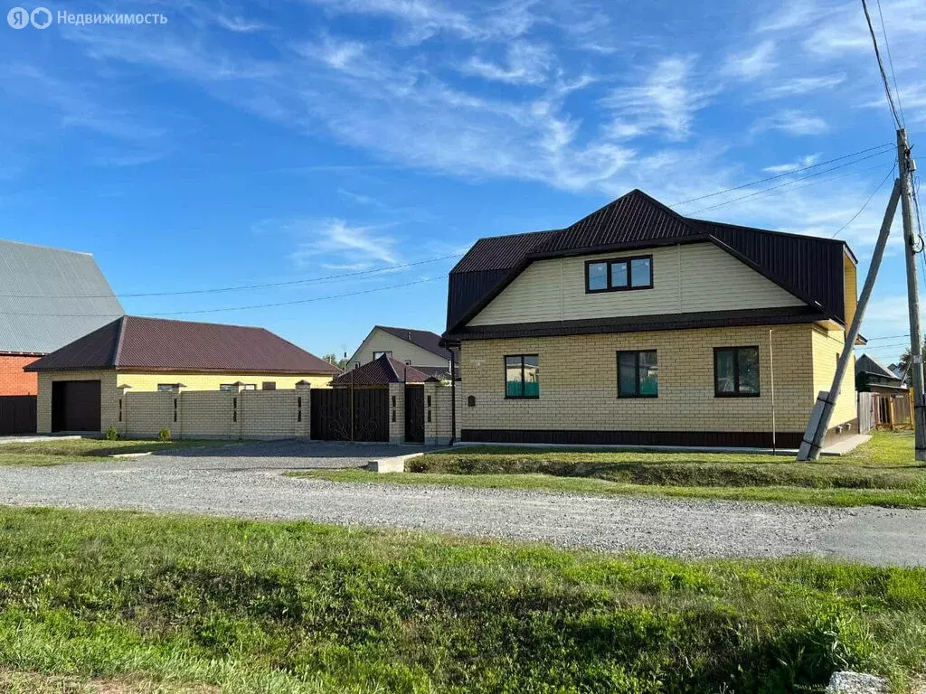 Дом в Ялуторовск, Васильковая улица (140 м) - Фото 1