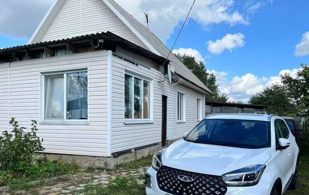 Дом в Белгородская область, Старооскольский городской округ, с. ... - Фото 1