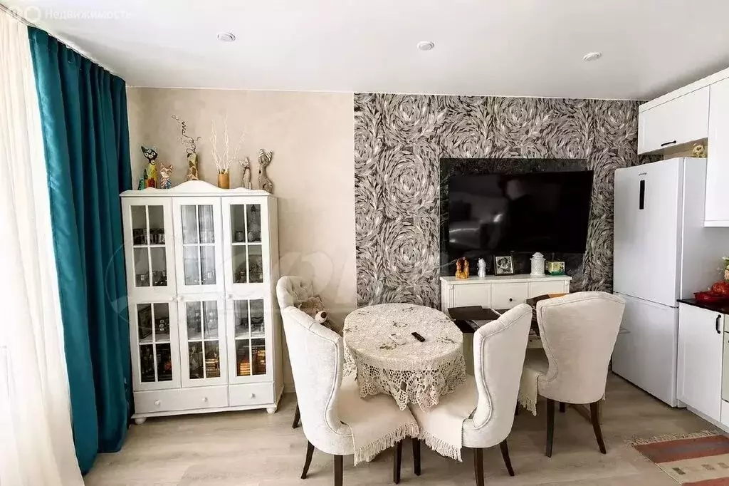 Квартира-студия: Тюмень, улица Павла Шарова, 40 (25.6 м) - Фото 1
