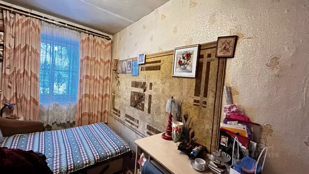 3-к кв. Псковская область, Печоры Заводская ул., 1 (53.4 м) - Фото 2