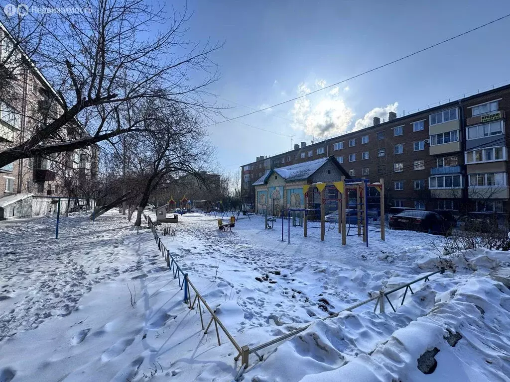 3-комнатная квартира: Улан-Удэ, Комсомольская улица, 42 (57.2 м) - Фото 2