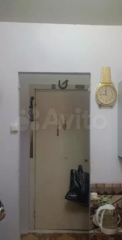 Комната 12,8 м в 1-к., 1/5 эт. - Фото 1