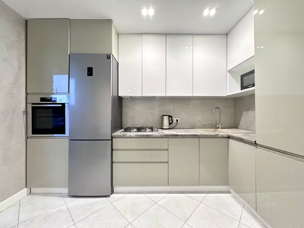 2-к кв. Смоленская область, Смоленск ш. Киевское, 58 (66.0 м) - Фото 2