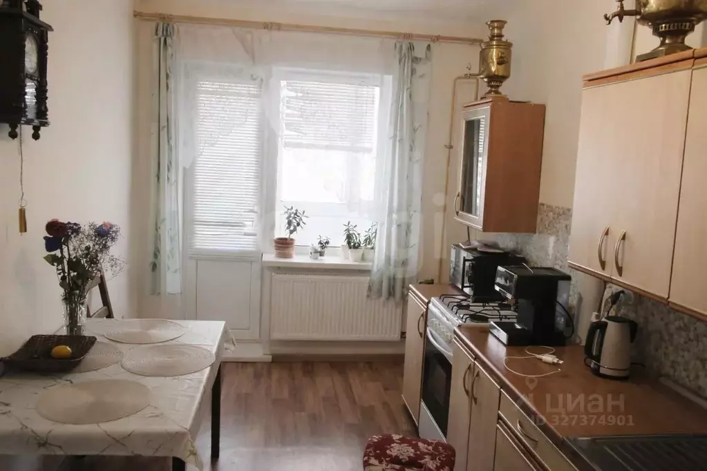 3-к кв. Тверская область, Селижарово пгт пер. Советский, 9А (84.0 м) - Фото 1