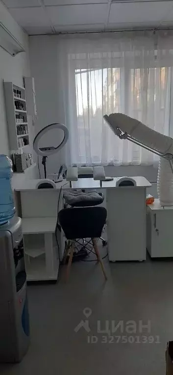 Помещение свободного назначения в Кемеровская область, Мыски ул. ... - Фото 1