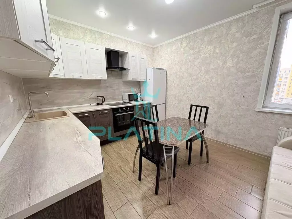 2-к кв. Татарстан, Казань Комсомольская ул., 1 (58.8 м) - Фото 2