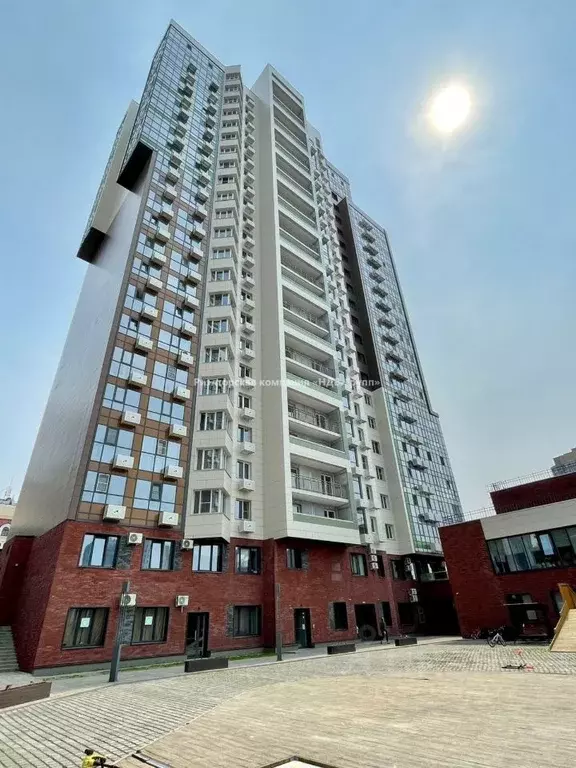2-к кв. Хабаровский край, Хабаровск ул. Тургенева, 48 (72.0 м) - Фото 1