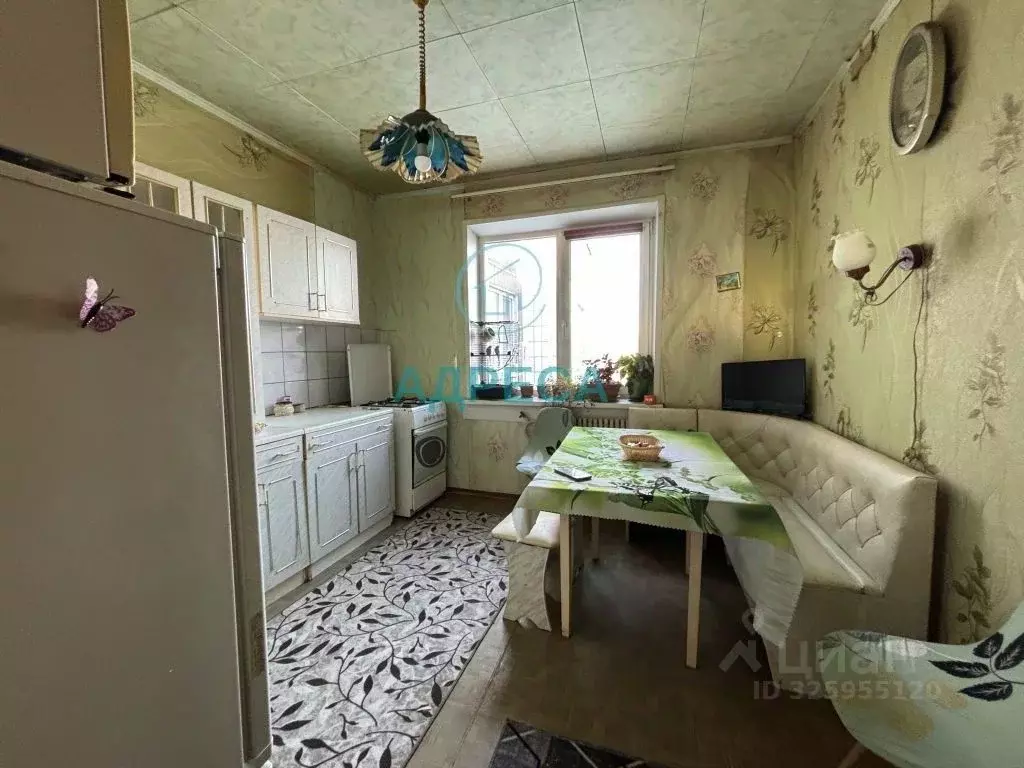 3-к кв. Белгородская область, Поселок Чернянка городское поселение, ... - Фото 1