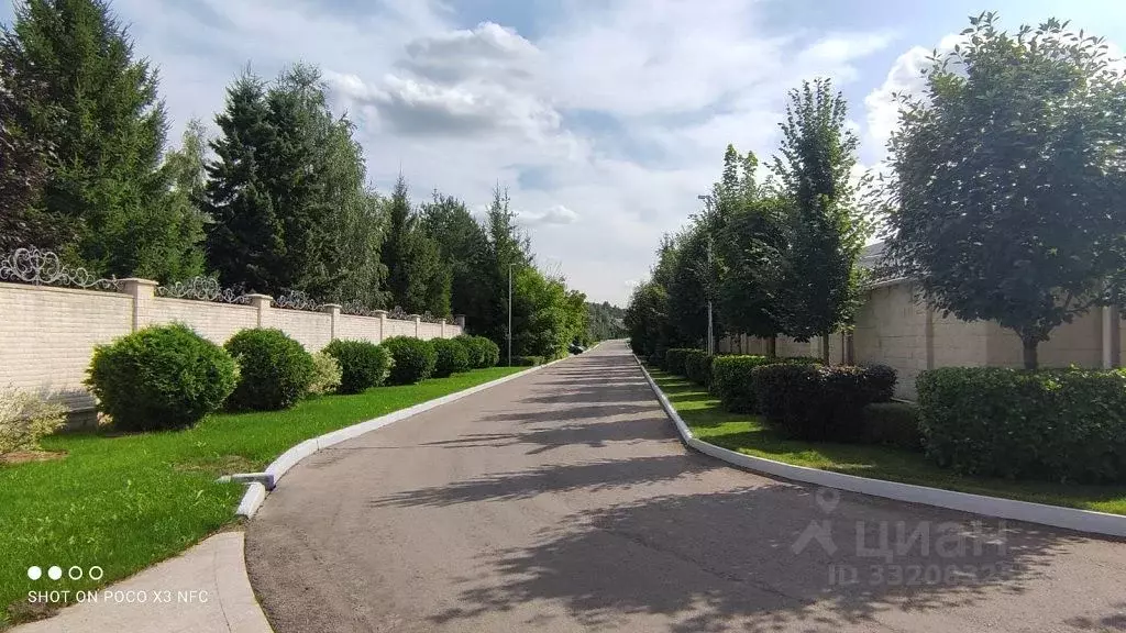 Участок в Московская область, Одинцовский городской округ, Знаменские ... - Фото 1