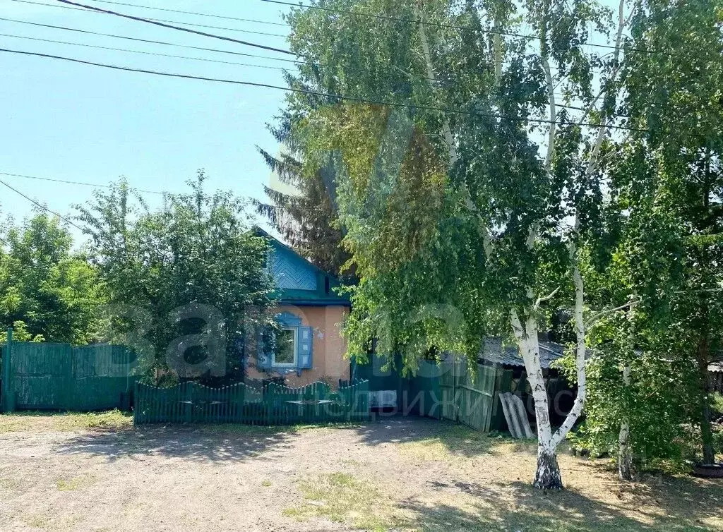 Дом в Омская область, Любинский район, Красный Яр рп Октябрьская ул. ... - Фото 1