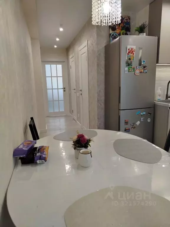 3-к кв. Пензенская область, Пенза ул. Генерала Глазунова, 6 (74.8 м) - Фото 1