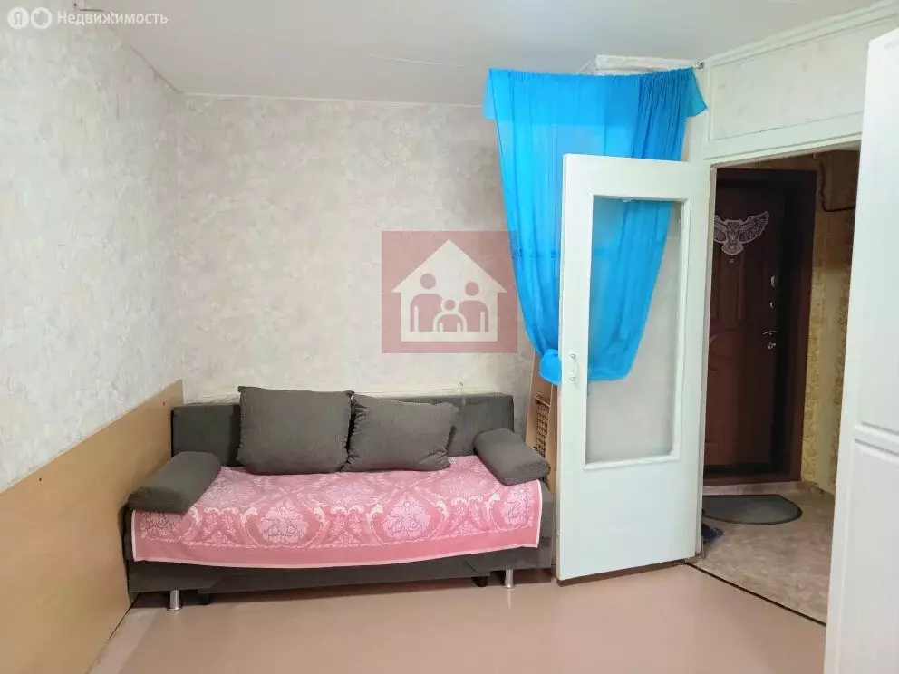 1-комнатная квартира: Пермь, улица Адмирала Ушакова, 57/2 (30 м) - Фото 0