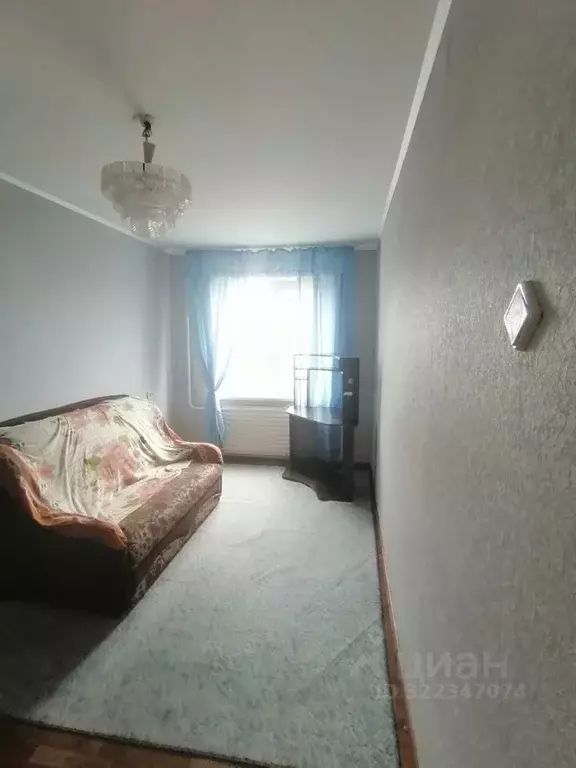 2-к кв. Алтайский край, Барнаул Взлетная ул., 32 (44.0 м) - Фото 1