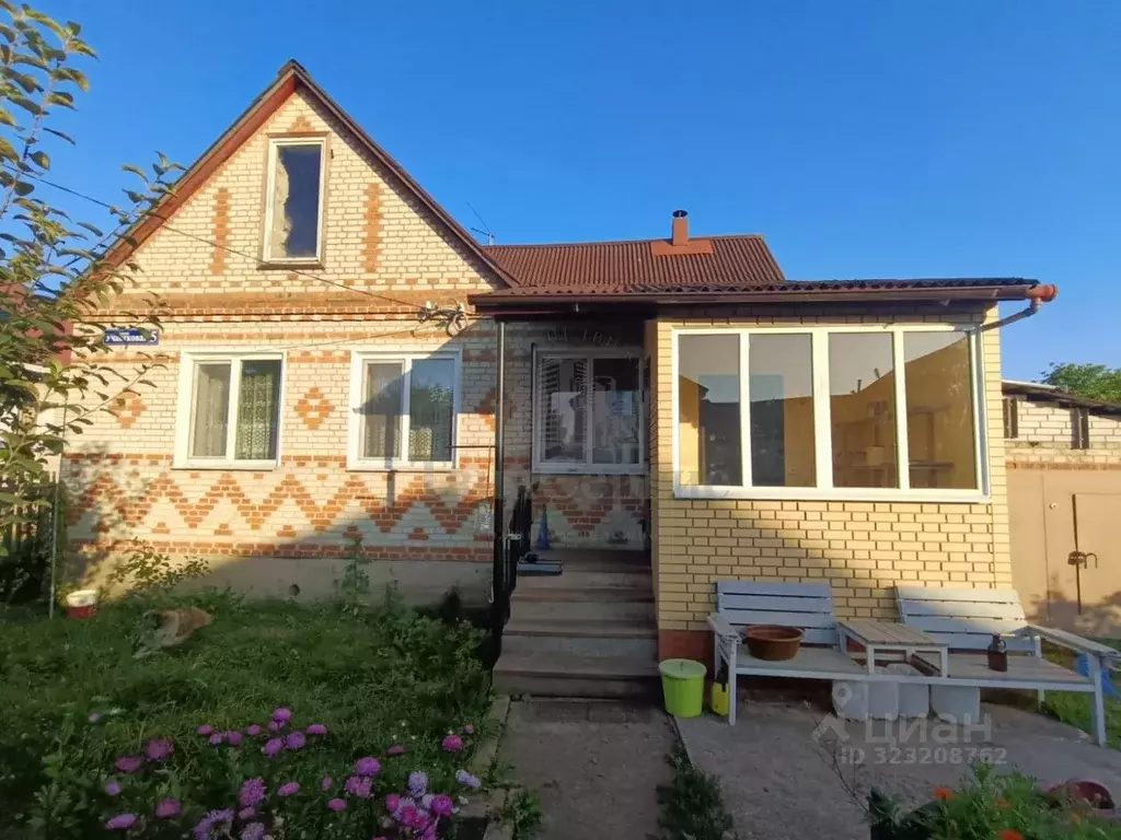 Дом в Тульская область, Щекино Участковая ул., 5 (65 м) - Фото 1