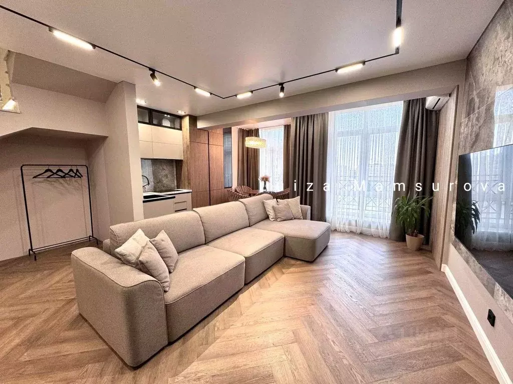 3-к кв. Северная Осетия, Владикавказ ул. Астана Кесаева, 44Вк2 (80.0 ... - Фото 2